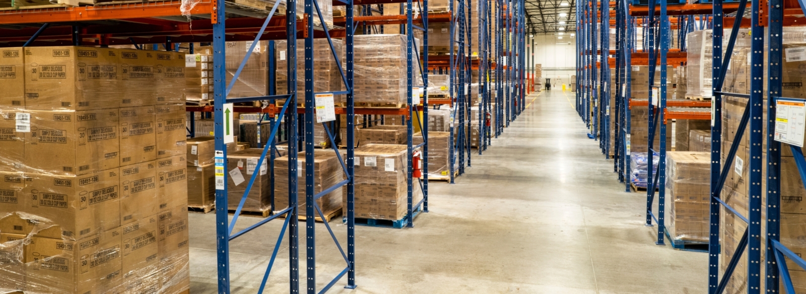 Clean,Warehouse,Photo,With,Pallets